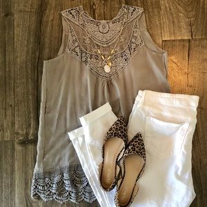 Crochet Lace Sleeveless Blouse Top